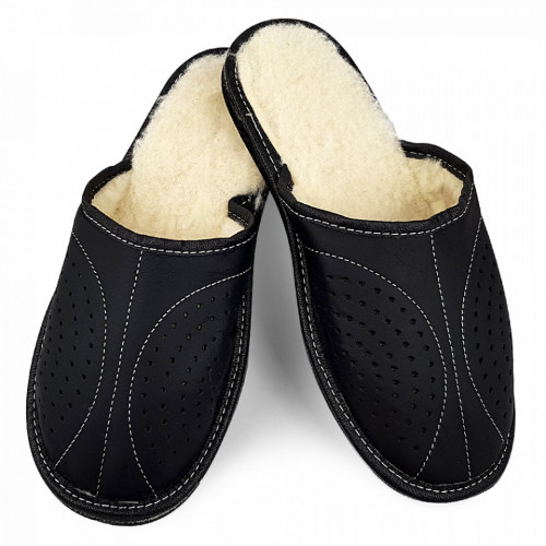 Papuci de Casa din Piele si Lana de Oaie Culoare Negru Model &#039;Back to Black&#039;