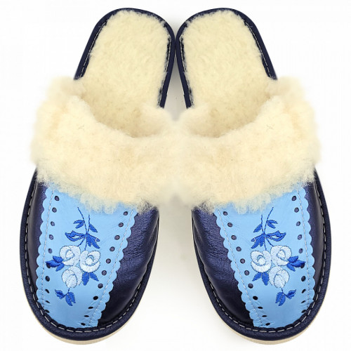 Papuci de Casa Dama Imblaniti cu Lana de Oaie Model 'Root Traditions' Complete Blue