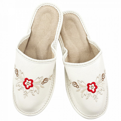 Papuci de Casa Dama, Material Piele, Culoare Alb, Model &#039;White Elegance&#039;