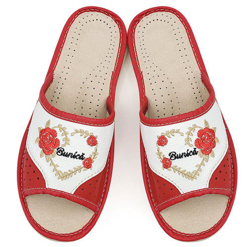 Papuci de Casă Eleganți cu Broderie Model "Te Iubesc Bunică" | Cadou Emoționant