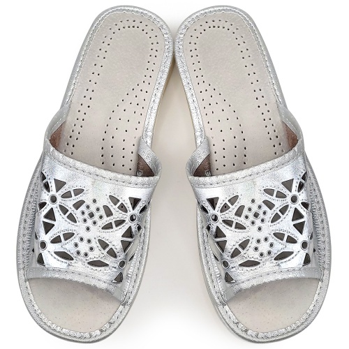 Papuci de Casa din Piele Model 'Silver Petals' | Confort, Stil și Relaxare