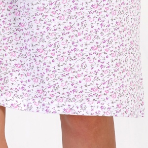 Detaliu material: bumbac natural 100% moale și respirabil, cu un model floral foarte drăguț care își păstrează forma după spălare.