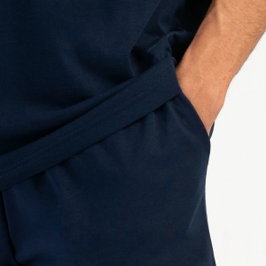 Pijama Bărbați Mărimi Mari Vienetta | MAN 'Unlimited Drive' - Prezentare pijama detaliu buzunare pantalon.