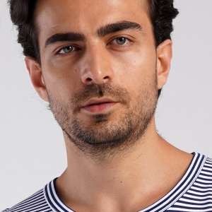 Pijamale Bărbați din Bumbac Interlok Vienetta | MAN Model 'My Family'. Prezentare model.