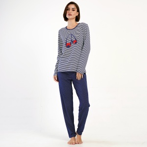 Pijamale Dama din Bumbac 100% Vienetta, Model 'Navy Style'. Prezentare pijama din față.