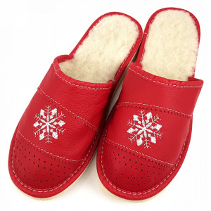 Papuci de Casa Dama Imblaniti cu Lana de Oaie Model 'Winter Joy'