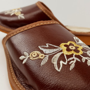 Papuci de Casa Dama, Material Piele, Culoare Maro, Model 'Brown Boost'