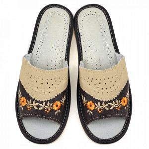 Women's Slippers Material Leather Color Burgundy/White Model 'Enkanta' Brown