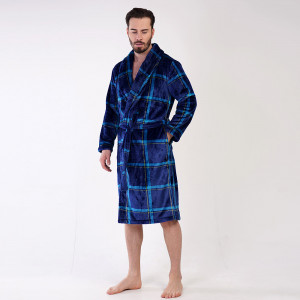 Men's Extra Soft Vienetta Bathrobe | MAN Model 'Vision'