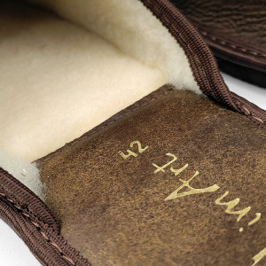 Papuci de Casa din Piele cu Talpa Groasa Îmblăniți cu Lână , Model 'Luxury Man' Heat