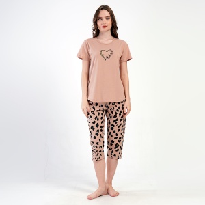 Pijama Damă din Bumbac 100% Vienetta, Model 'Butterfly Kiss' - Prezentare pijama din față.