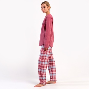 Pijama Damă din Bumbac Vătuit 100% Vienetta, Model 'Live in the Moment' - Prezentare pijama vedere din lateral.