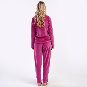 Pijamale Dama din Soft Velur Vienetta Model 'Vision Butterfly' - Prezentare pijama vedere din spate.