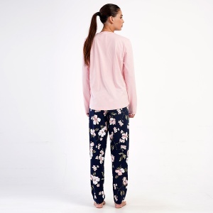 Pijamale Dama Mărimi Mari Vienetta Model 'Always With You' Baby Pink | Confort și Iubire. Prezentare din spate.