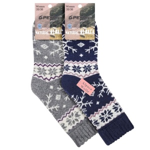 Șosete groase din lână de alpaca Pesail, cu etichetă originală și design de iarnă autentic.
