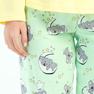Pijamale Dama din Bumbac 100% Vienetta, Model 'Pure Love' Yellow. Prezentare pijama detaliu pantalon.