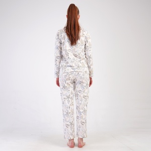 Pijama cu Nasturi Damă din Bumbac 100% Vienetta Model 'Pretty' - Prezentare pijama din spate.