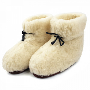 Indoor Boots Type Natural Wool Boots Model 'Căpâlna'