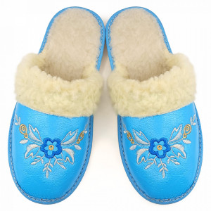Papuci de Casa Dama Imblaniti cu Lana de Oaie Model 'Akna Rogue' Blue