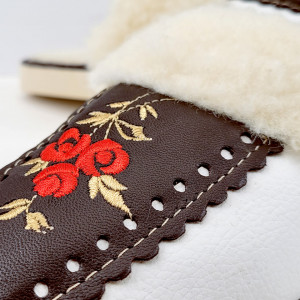Papuci de Casa Dama Imblaniti cu Lana de Oaie Model 'Root Traditions' Dark Brown