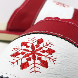 Papuci de Casa din Piele Imblaniti cu Lana Model 'Snow in December' Red