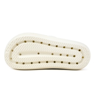 Baza confortului. Talpa antiderapantă, groasă de 4cm din material EVA, pentru stabilitate și izolație de la podeaua rece.