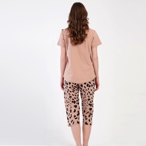 Pijama Damă din Bumbac 100% Vienetta, Model 'Butterfly Kiss' - Prezentare pijama din spate.