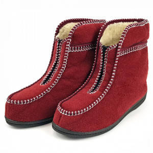 Sheep Wool Fur Boots for Indoor and Outdoor Use, 'Bucovina' Rotten Cherry