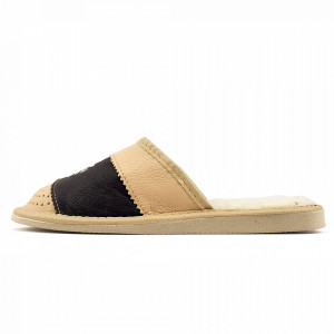Papuci de Casa din Piele Imblaniti cu Lana Model 'Snow in December' Creamy