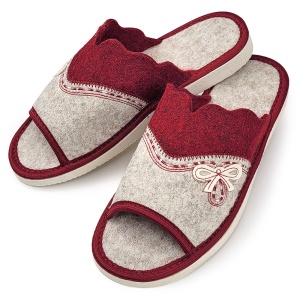 Summer Vogue Burgundy Fabric Slippers | Natural Material, Airy Design