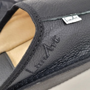 Papuci de Casă din Piele cu Talpă Groasă, Model 'Luxury Man' Dark Mystick - Prezentare detalii.
