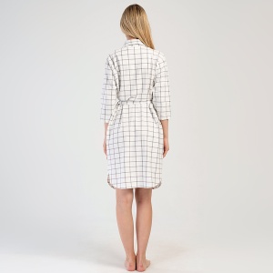 Rochie Tip Halat cu Nasturi, Guler, Buzunare si Cordon Vienetta Model 'Yvonne' | Rafinament și Versatilitate