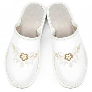 White Leather Slippers, Model 'Akna Rogue'