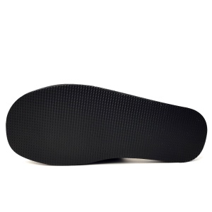Papuci de Casă din Piele Îmblăniți cu Lână Culoare Negru Model 'Pentru Cel Mai Bun Soț' - Papuci prezentare talpă.