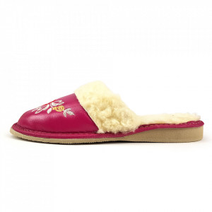 Papuci de Casa Dama Imblaniti cu Lana de Oaie Model 'Akna Rogue' Lilac Winter