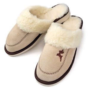 Papuci de Casă Damă Plușați și Îmblăniți cu Lână Model 'Winter Mood' Cream | Confort și Eleganță