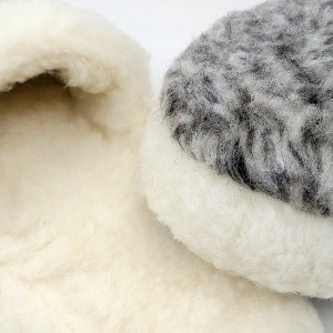 Papuci de Casa din Lana de Oaie Culoare Marmorat Model 'Zamolxis' Gray