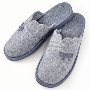 Încălțăminte elegantă și călduroasă de casă Vogue Grey, mărimi disponibile de la 36 la 41.