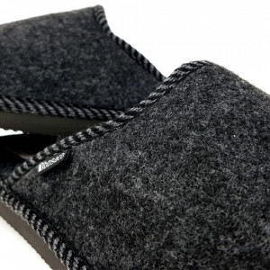 Papuci de Casa Universali din Postav Model 'Basic' Bosaco Black