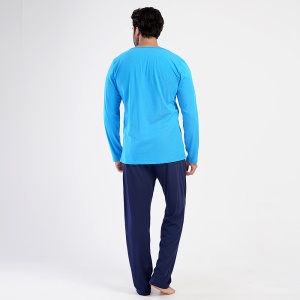 Pijamale Bărbați din Bumbac 100% Vienetta | MAN Model 'The World Is Yours'. Prezentare pijama din spate.