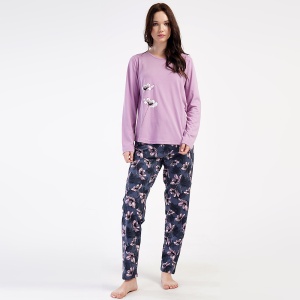 Pijamale Vienetta Marimi Extra Mari din Bumbac 100% Model 'Attitude'. Prezentare pijama din față.
