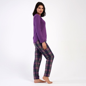 Pijamale Dama din Bumbac 100% Vienetta, Model 'EPerfect Day' - Prezentare pijama din lateral.