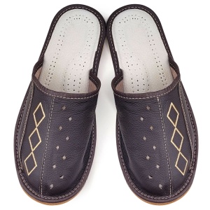 Brown Leather Slippers Model 'Geometric Approach' Brown | Comfort and Style, Modern Design