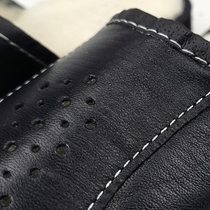 Papuci de Casa din Piele Îmblăniți cu Lana Culoare Maro Model 'New Dark Black'