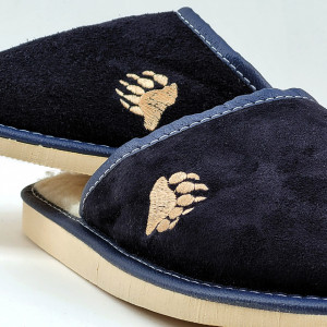 Papuci de Casa din Piele Intoarsa Imblaniti cu Lana Naturala Model 'Touching Bear' Dark Blue