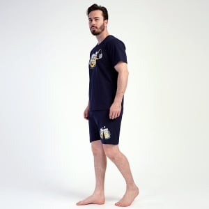 Pijamale Bărbați cu Pantalon Scurt Vienetta|MAN 'Selfie with Beer' Blue - Prezentare pijama din lateral.