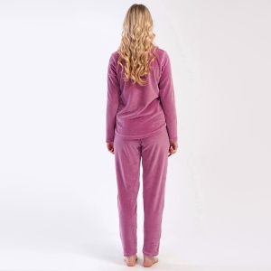 Pijamale Dama Mărimi Mari din Soft Velur Vienetta Model 'Butterfly Vision' | Călduroasă și Relaxare. Prezentare din spate.