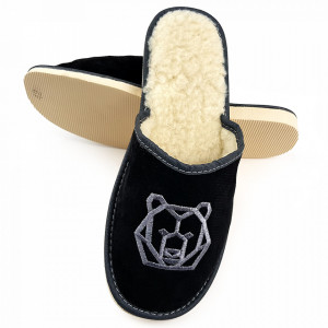 Papuci de Casa din Piele Intoarsa Imblaniti cu Lana Naturala Model 'Dark Bear' 🐻