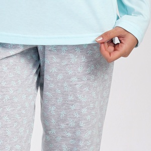 Pijama Dama din Bumbac Vienetta Model 'Heartbeats in Nature' | Confort Natural. Prezentare detaliu pantalon.
