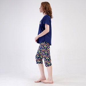 Pijama Dama Marimi Mari Vienetta Model 'Fresh Summer'. Prezentare pijama din lateral.